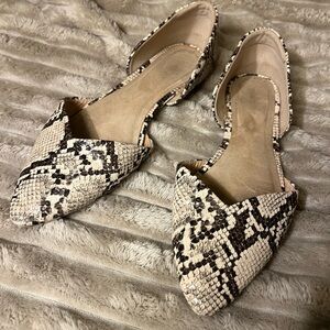 Old Navy Snakeskin Print Women's Flats